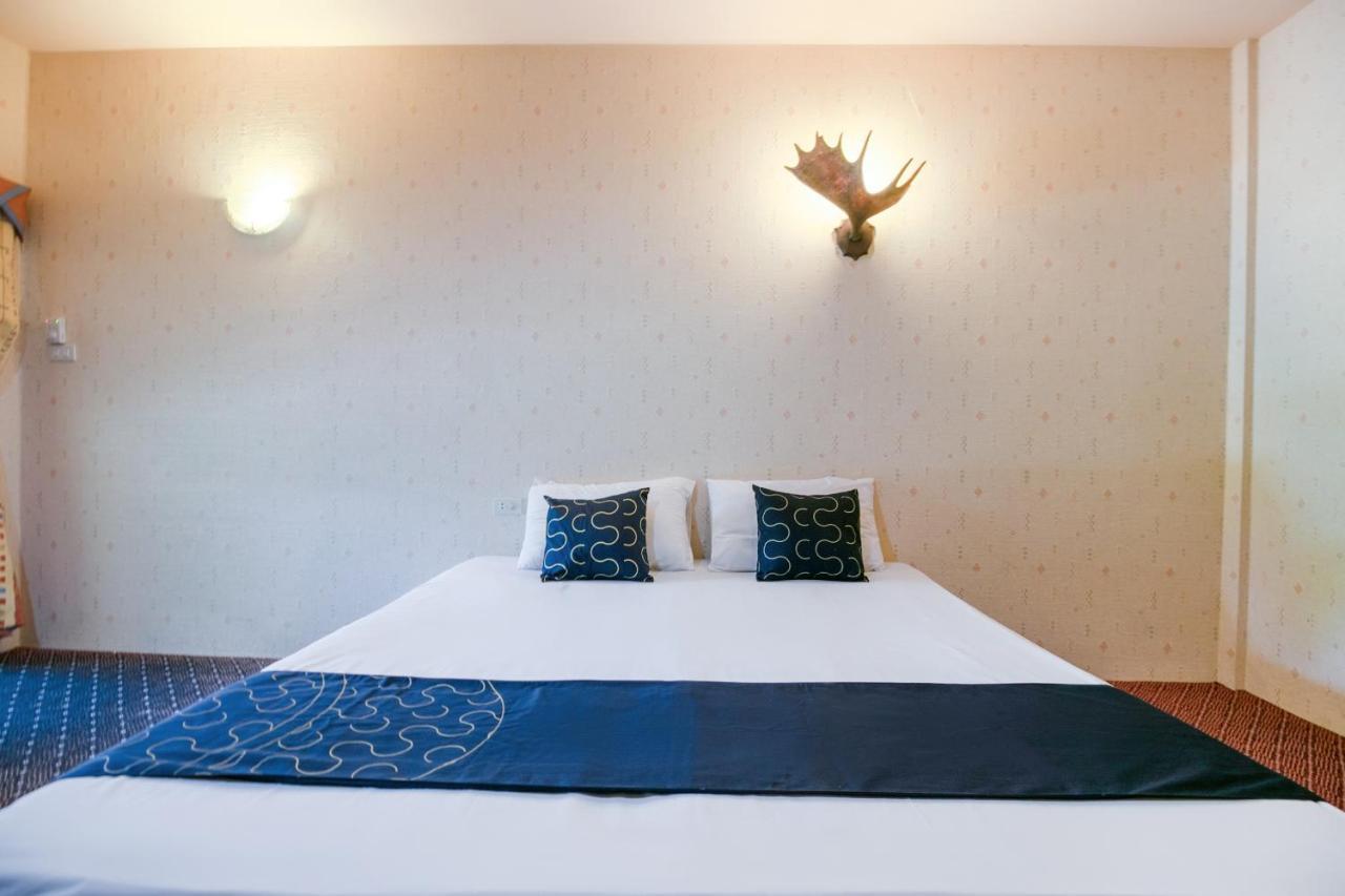 Capital O 1110 Khaoyai Cowboy City Resort ムーシ エクステリア 写真