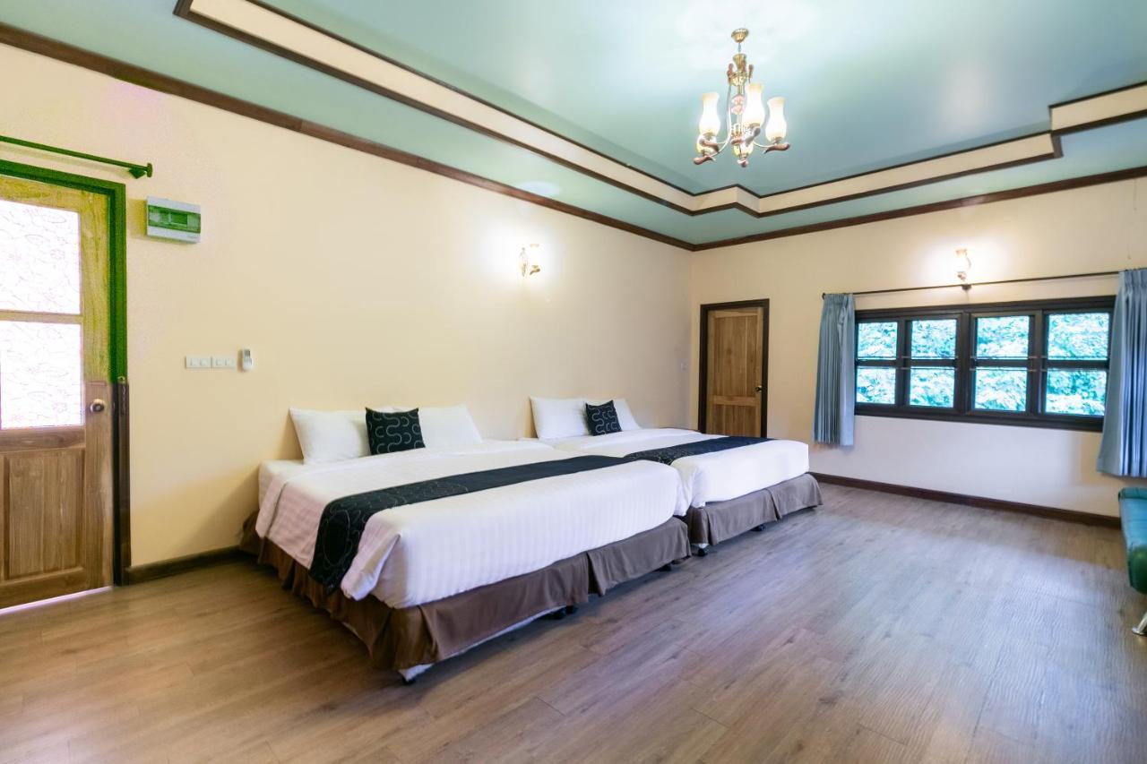Capital O 1110 Khaoyai Cowboy City Resort ムーシ エクステリア 写真