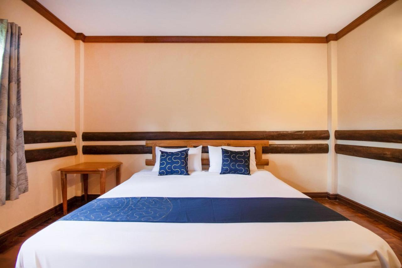 Capital O 1110 Khaoyai Cowboy City Resort ムーシ エクステリア 写真