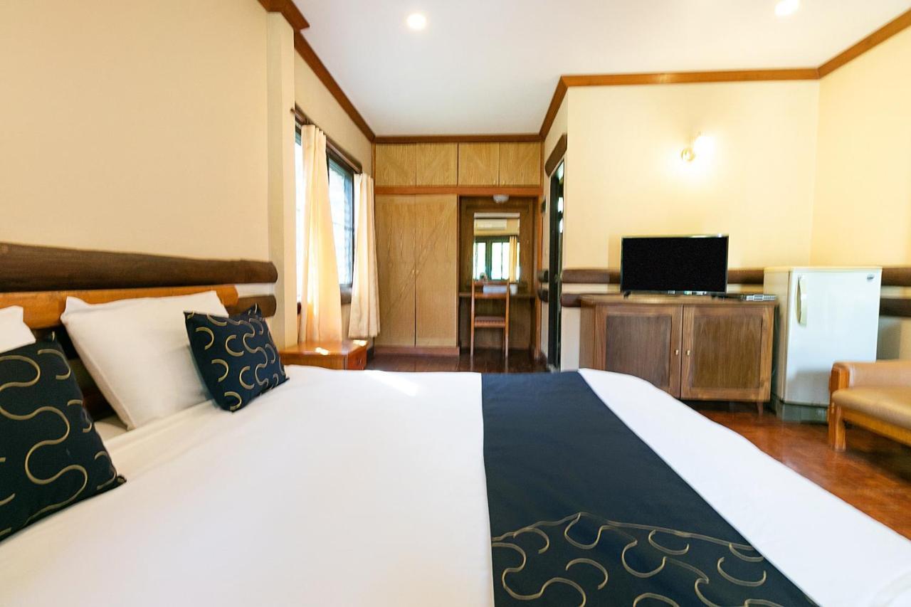 Capital O 1110 Khaoyai Cowboy City Resort ムーシ エクステリア 写真